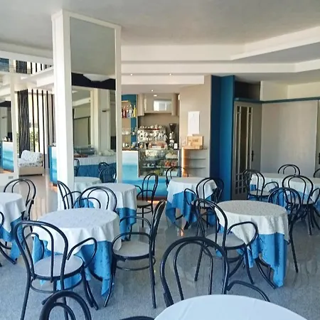 Alb's 3* Alba Adriatica