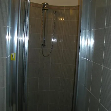 Hotel Alb's 3*
