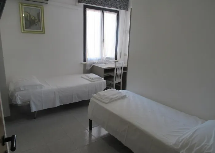 Alb's 阿尔巴·阿德里亚蒂卡