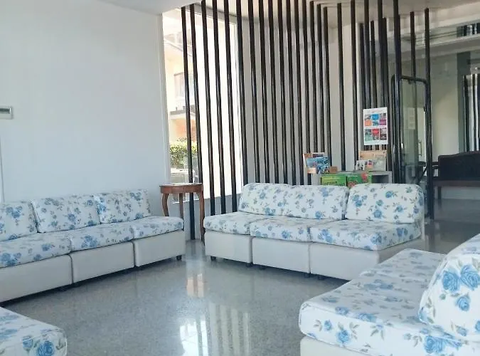 Alb's 阿尔巴·阿德里亚蒂卡