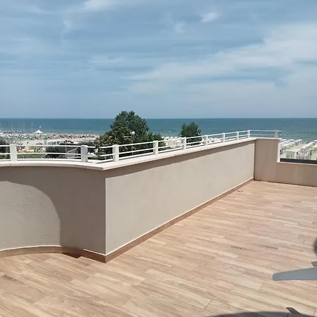 Hotel Alb's
